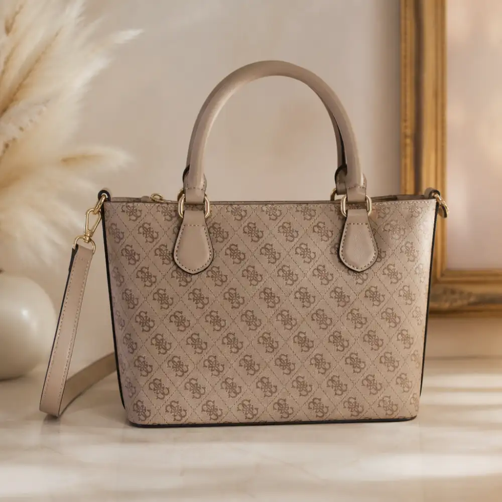 Kabelka Guess